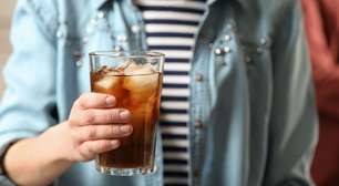 Esse refrigerante é mais saudável do que suco integral e ainda ajuda a emagrecer: mito ou verdade?