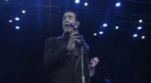 Elymar Santos ousou e venceu: cantor que bancou o próprio show para ganhar fama faz 40 anos de carreira