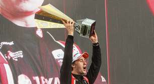 Stock Car: Arthur Leist vence última prova do ano