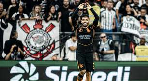 Lateral do Corinthians vai além do gol e soma números de destaque diante do Cruzeiro