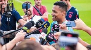 Alex Sandro, do Flamengo, recorda partidas contra o PSG