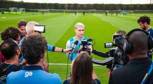 Luiz Araújo pede atenção e diz que Flamengo não deve temer PSG