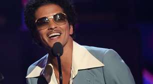 'Festa da firma' nos EUA tem show de Bruno Mars, Slash e mais; assista