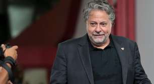 Oposição do São Paulo pede afastamento de Casares após esquema de venda de camarotes