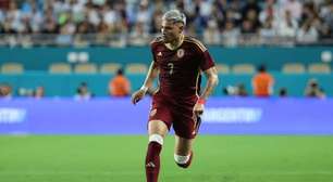 Clube ucraniano exerce compra de Mendoza, e Botafogo ainda tenta contratação