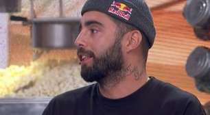 Pedro Scooby se enrola e vira piada nas mãos de Cintia Dicker e Luciano Huck