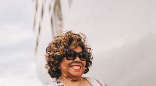 Alcione, a Marrom, recebe título máximo da Universidade do Estado Rio de Janeiro