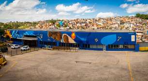 Grafiteiro carioca faz mural de 438 metros quadrados na periferia de São Paulo