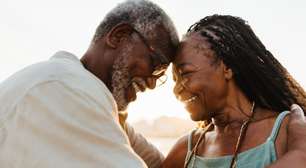 8 hábitos diários que as pessoas felizes seguem para crescer pessoalmente