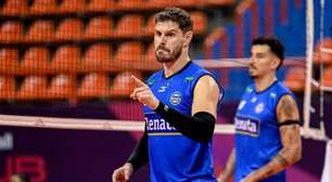 Vôlei Renata estreia em alta e animado no Mundial