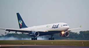 Quais são os nomes e sobrenomes de passageiros que mais voaram no Brasil