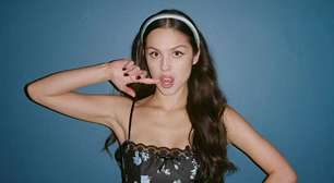 Olivia Rodrigo revela que escrevia fanfic e saiu com Harry Styles