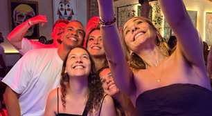 Apresentadores do 'É De Casa' curtem festa de fim de ano