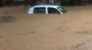 Vídeos mostram estragos causados por chuvas no interior de Minas Gerais
