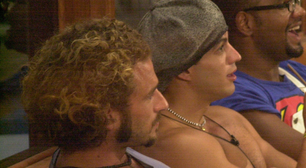 Pouca gente lembra, mas o Líder nº1 do primeiro 'BBB' da Globo estava em situação ilegal no Brasil e quase foi deportado