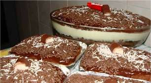 Sobremesa prestígio: a travessa de coco cremoso com ganache de chocolate que não pode faltar na sua ceia de Natal.