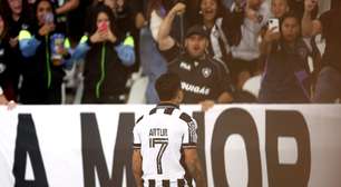 Nome de Artur 'ganha força' no mundo árabe; atacante pode deixar o Botafogo em breve