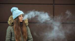 Uso de cigarros eletrônicos cresce entre adolescentes