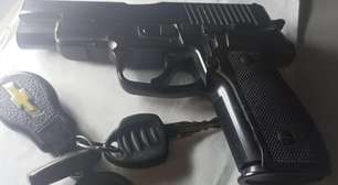 Homem é preso em Cotia por usar arma de brinquedo para ameaçar e apavorar adolescente