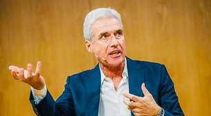 Luis Castro planeja início do Gauchão com jovens e adia uso dos titulares no Grêmio