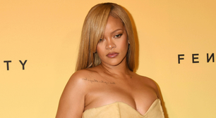 Rihanna tem reação hilária após ser mandada sentar em show de Mariah Carey