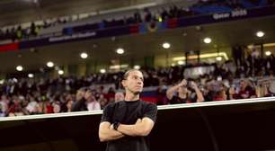 Filipe Luís marca reunião para definir futuro e admite: "Quero voltar à Europa"