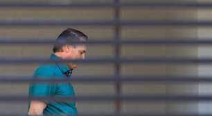 Moraes autoriza cirurgia de Bolsonaro, mas nega mudança para prisão domiciliar