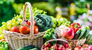 Confira os melhores alimentos para se manter hidratado no verão