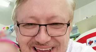 Farmacêutico morre em acidente entre carro e caminhão em rodovia de Santa Catarina