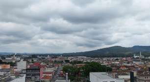 Fim de semana terá sol entre nuvens e chance de chuva fraca em Mogi das Cruzes