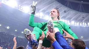 Herói do PSG contra o Flamengo, goleiro fraturou a mão na final