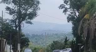 Funcionária é rendida por criminosos em condomínio em Mairinque e polícia apura caso