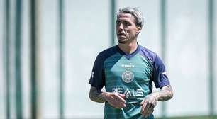 Coritiba tem problemas com renovação de Josué e toma decisão: "Camisa 10 quer"