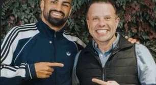 CEO de clínica de transplante capilar manda recado após procedimento em Fabrício Bruno