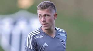 Depois de Bruno Fuchs, Atlético-MG pode confirmar em breve mais 2 zagueiros fora do elenco