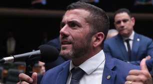 Quem é Carlos Jordy, alvo de operação da PF por suspeita de desvios na cota parlamentar