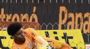 Atacante do Cruzeiro comenta pênalti defendido por Hugo Souza na semifinal da Copa do Brasil