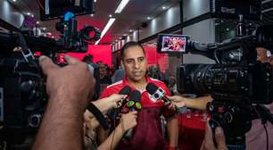 Novo reforço do Vila Nova assina e mostra superação em jogo valendo Mundial de Clubes