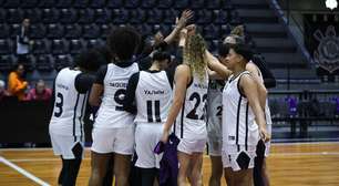 Corinthians dispensa todas as atletas do basquete feminino em meio à indefinição sobre a modalidade