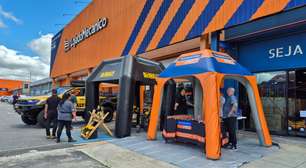 Loja do Mecânico promove evento com carros antigos em Jundiaí/SP