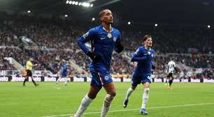 Chelsea acorda no segundo tempo e João Pedro evita derrota para o Newcastle