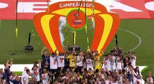 Corinthians vence o Vasco, cala o Maracanã e é tetra da Copa do Brasil