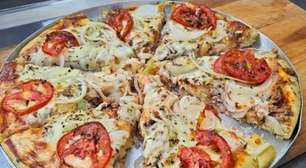 Pizza sem sovar: a receita mais fácil do mundo, pronta em minutos e sem precisar sovar a massa.