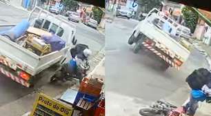 Entregador escapa por segundos de caminhão desgovernado em SP