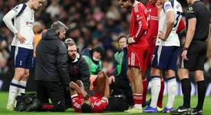 Contratação mais cara do Liverpool, Isak fratura tornozelo e passa por cirurgia