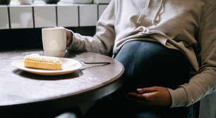 Como o consumo de café durante a gestação pode afetar o bebê? Veja o que dizem especialistas