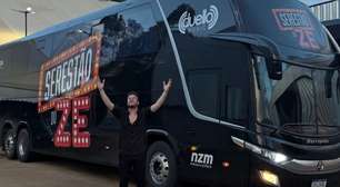Gusttavo Lima presenteia cantor com ônibus de luxo