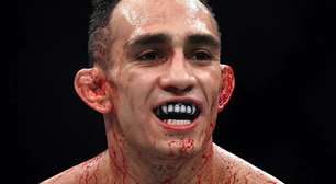 VÍDEO: Tony Ferguson dá show no ringue e se torna campeão no boxe - Assista os melhores momentos