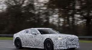 Jaguar realiza testes de seu novo GT elétrico