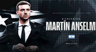 Botafogo oficializa Martín Anselmi como novo treinador